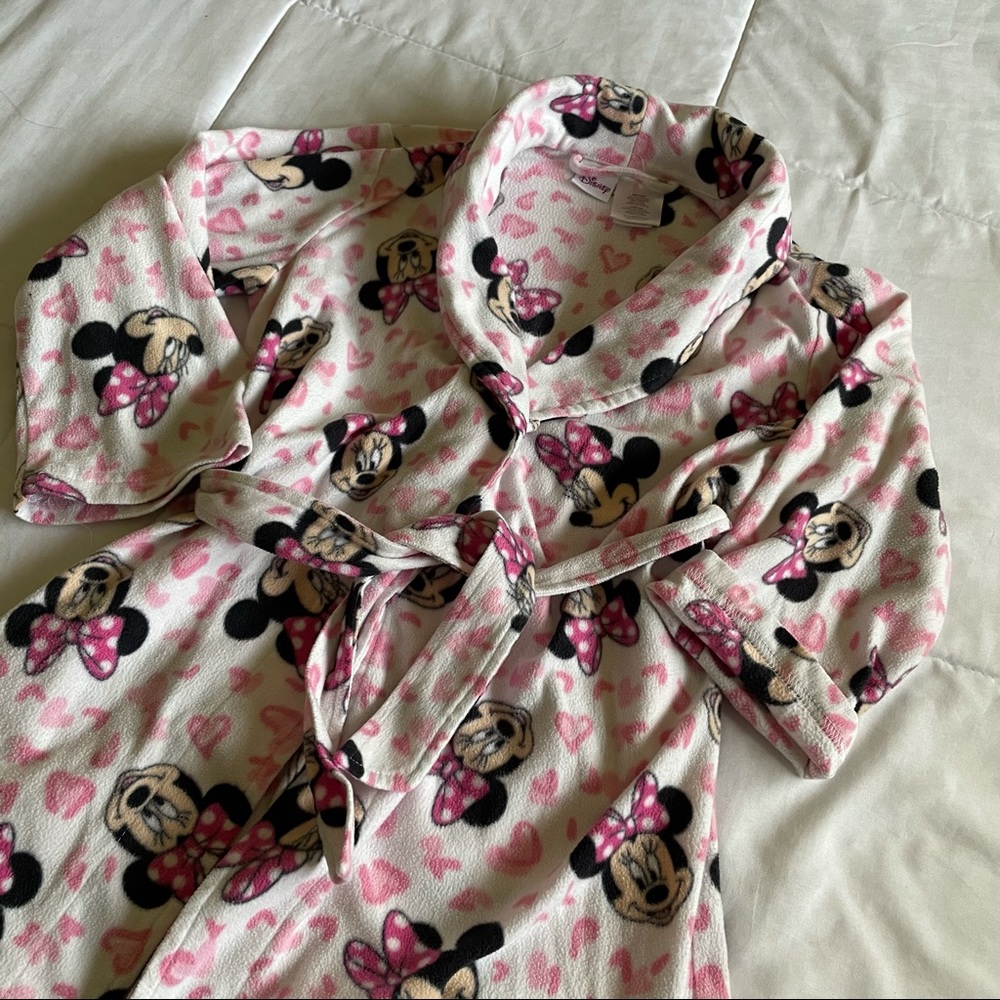 Minnie Mouse Toddler Robe - Picture 2 of 3